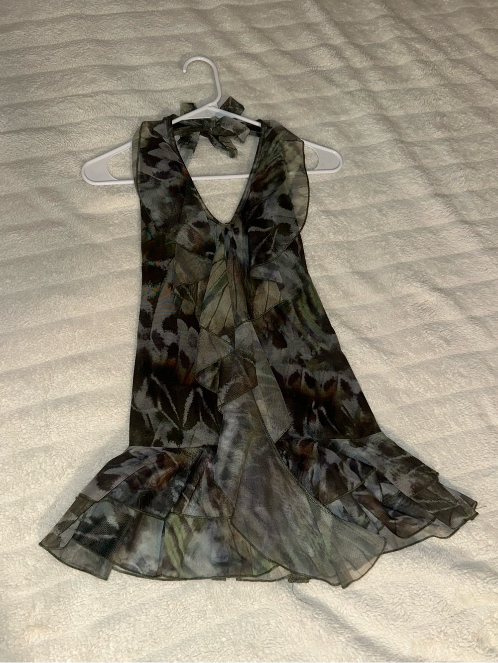 Sleeveless V-Neck Ruffle Hem Mini Dress in Olive Multi